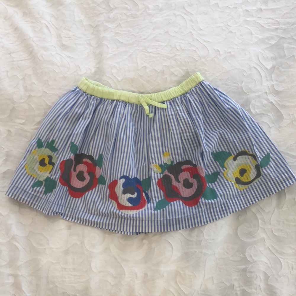 Beautiful girls mini Boden summer skirt .